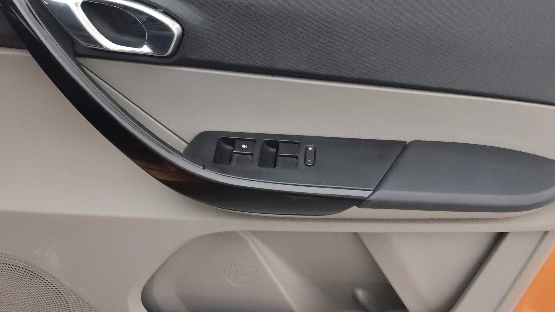 View 2017 Tata Tiago Revotorq XB Image 32 Used 2017 Tata Tiago Revotorq XB Image 32