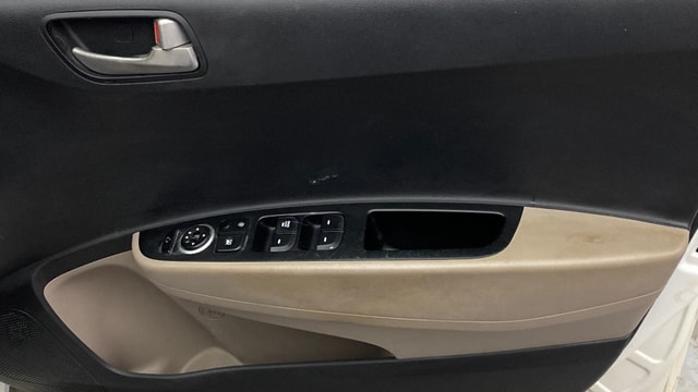 View Hyundai Xcent Image 33 Used Hyundai Xcent Image 33