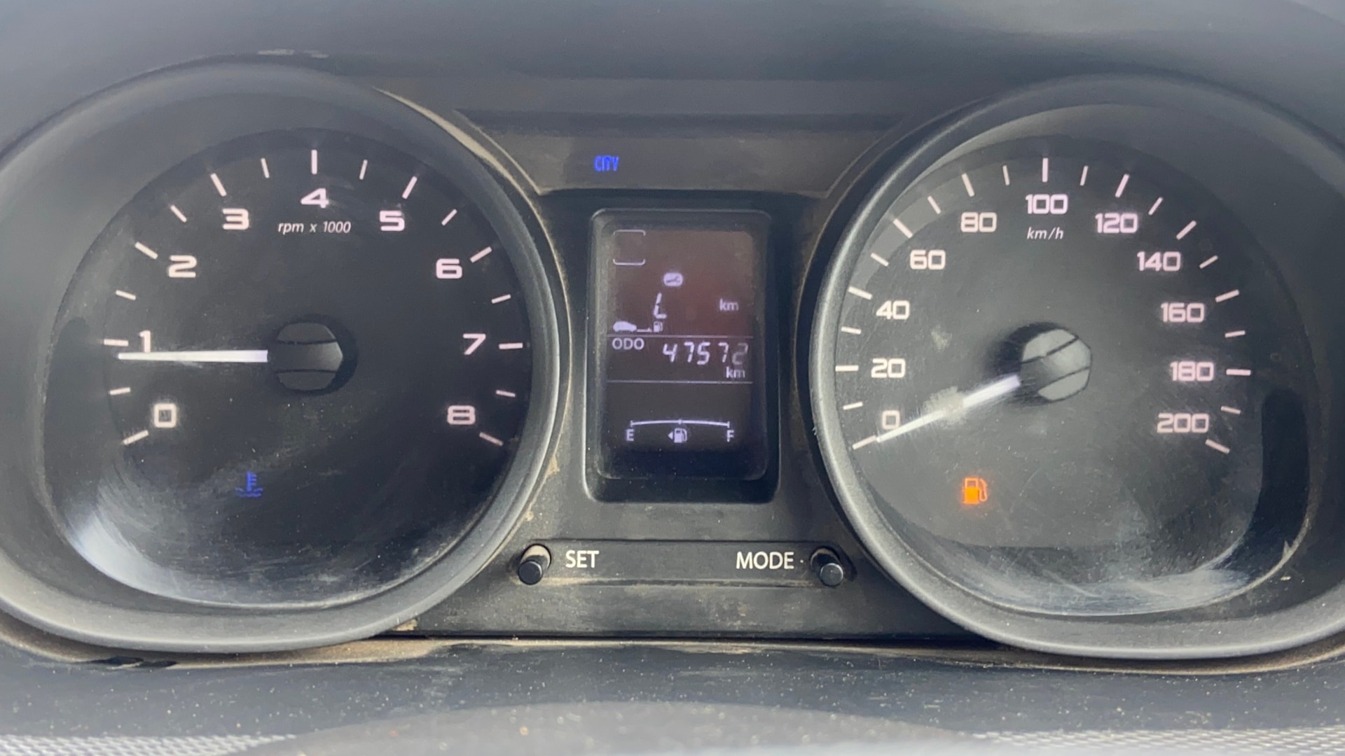 View 2018 Tata Tiago Revotorq XE Image 33 Used 2018 Tata Tiago Revotorq XE Image 33