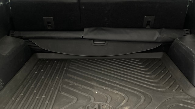 View MG Hector Image 10 Used MG Hector Image 10