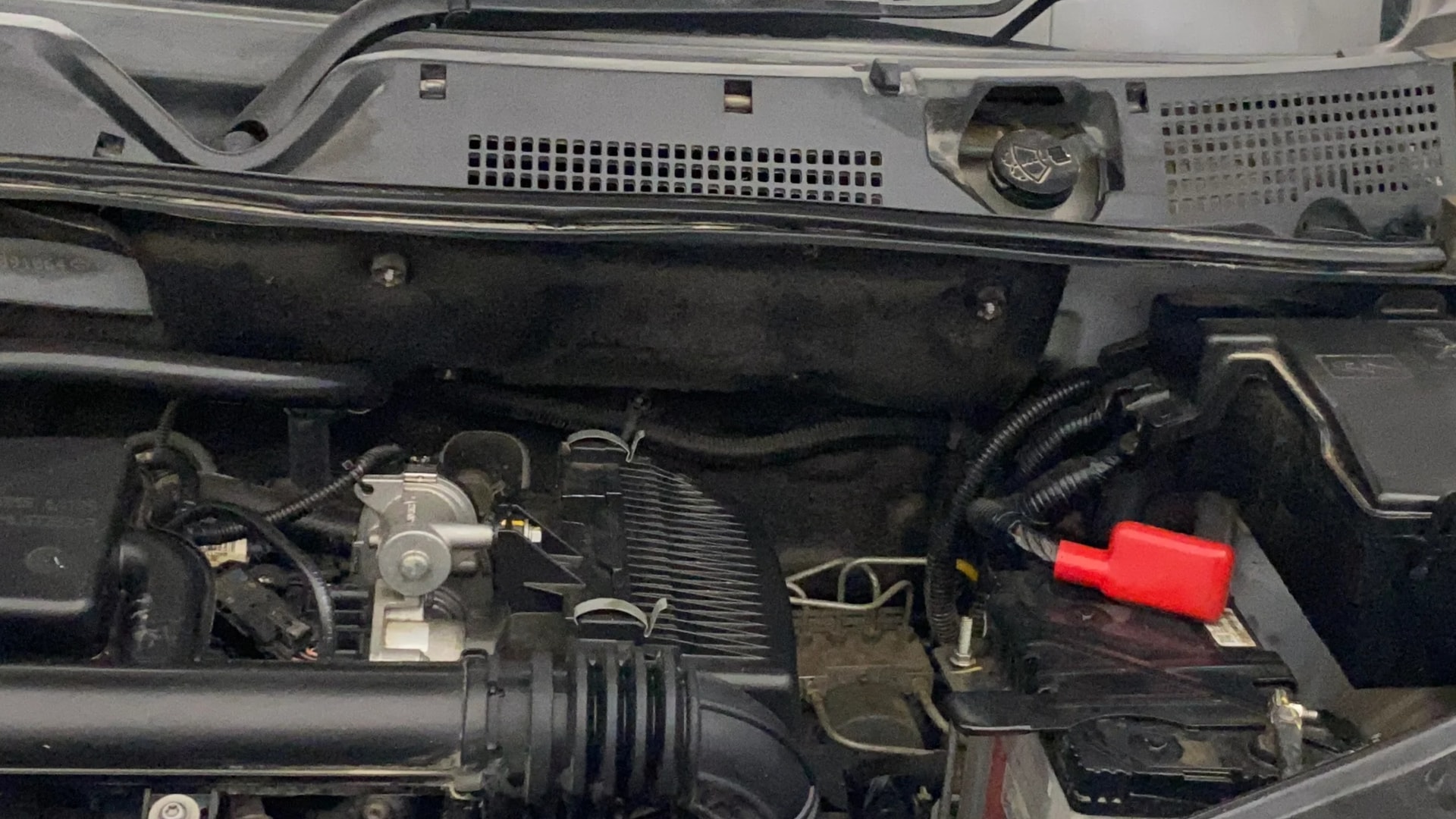 View 2023 Nissan Magnite XE Image 13 Used 2023 Nissan Magnite XE Image 13