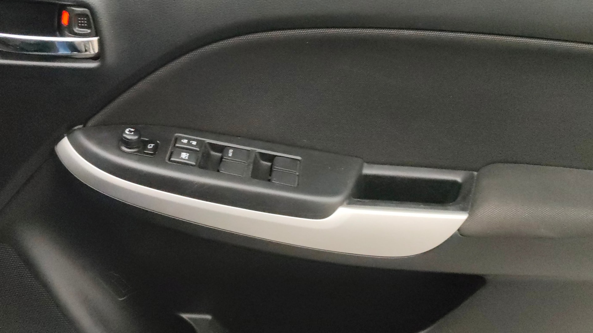 View 2017 Maruti Suzuki 1000 Base Variant Image 33 Used 2017 Maruti Suzuki 1000 Base Variant Image 33