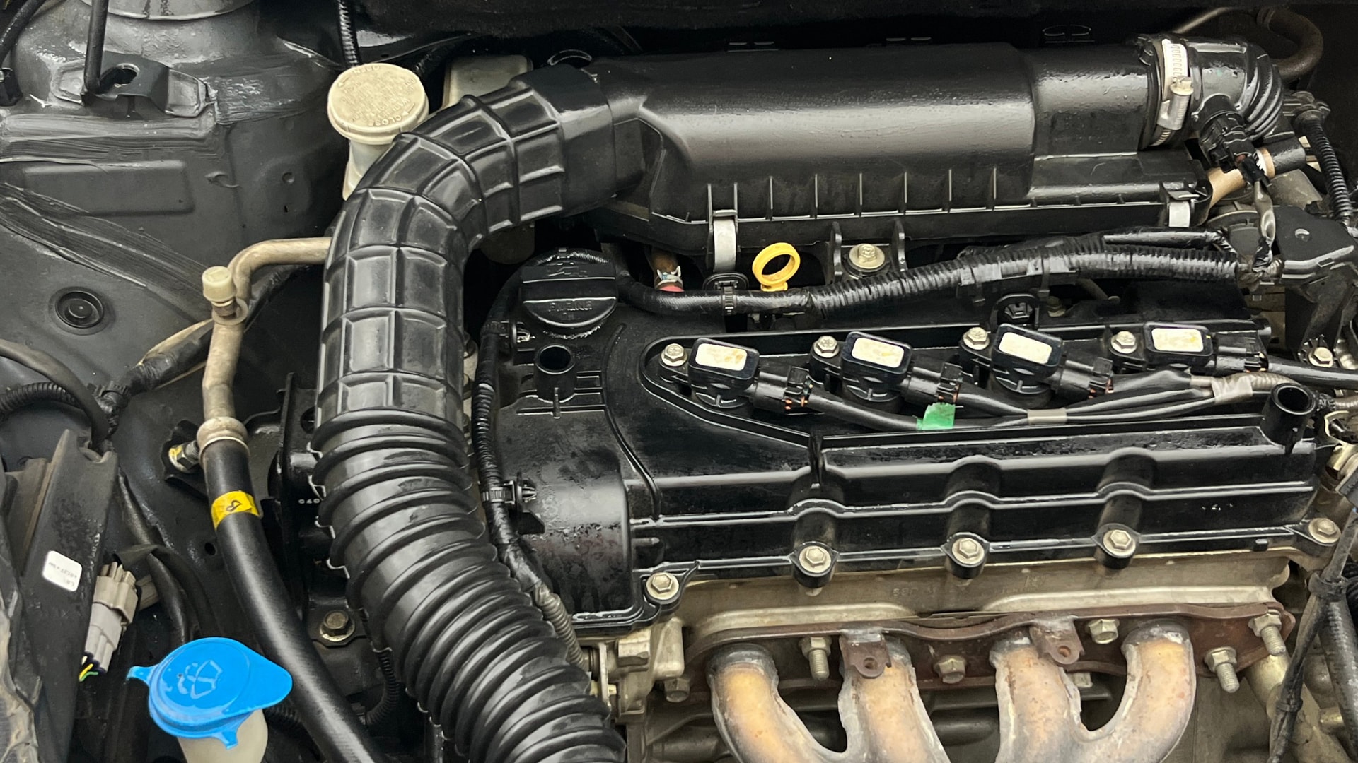 View 2019 Toyota Glanza G CVT Image 3 Used 2019 Toyota Glanza G CVT Image 3