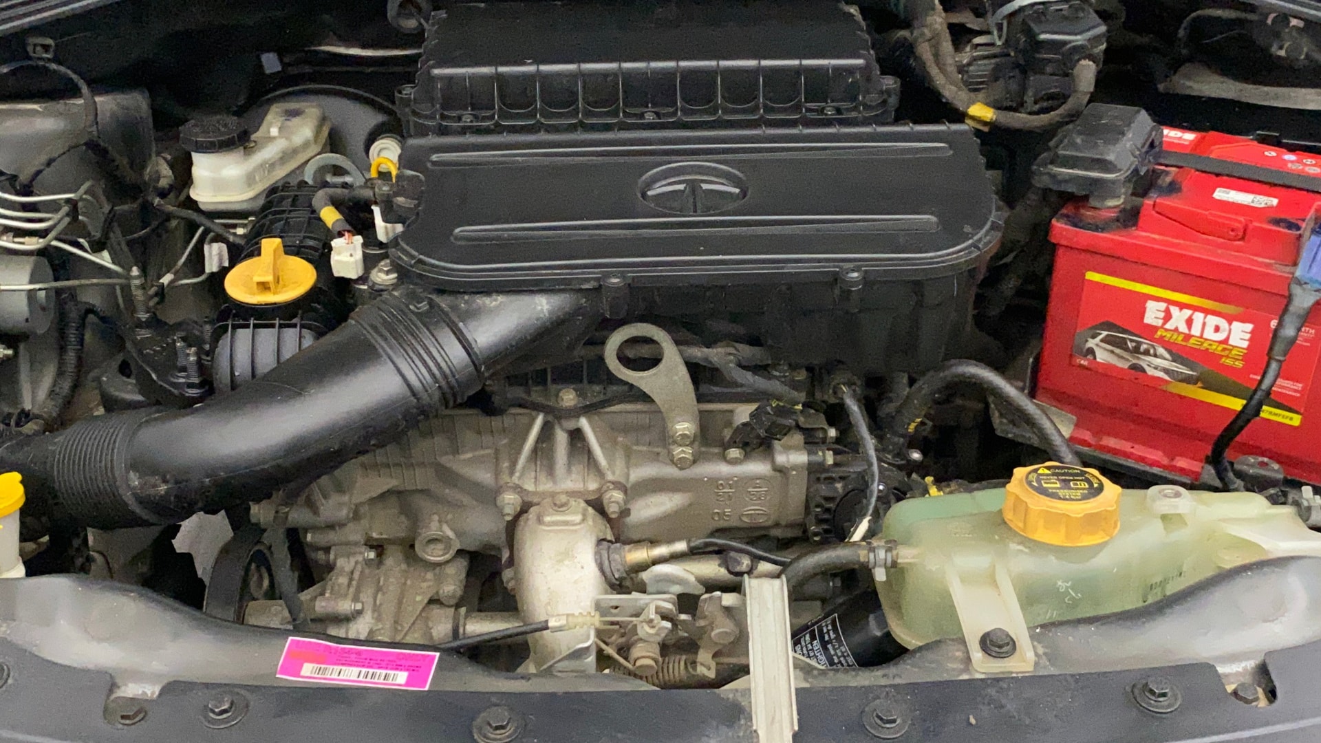 View 2021 Tata Tigor XE Diesel Image 42 Used 2021 Tata Tigor XE Diesel Image 42