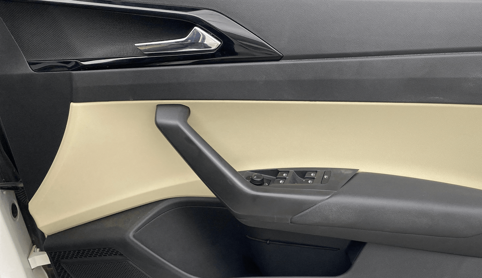 View 2022 Skoda Slavia Style 1.0 TSI MT Image 34 Used 2022 Skoda Slavia Style 1.0 TSI MT Image 34