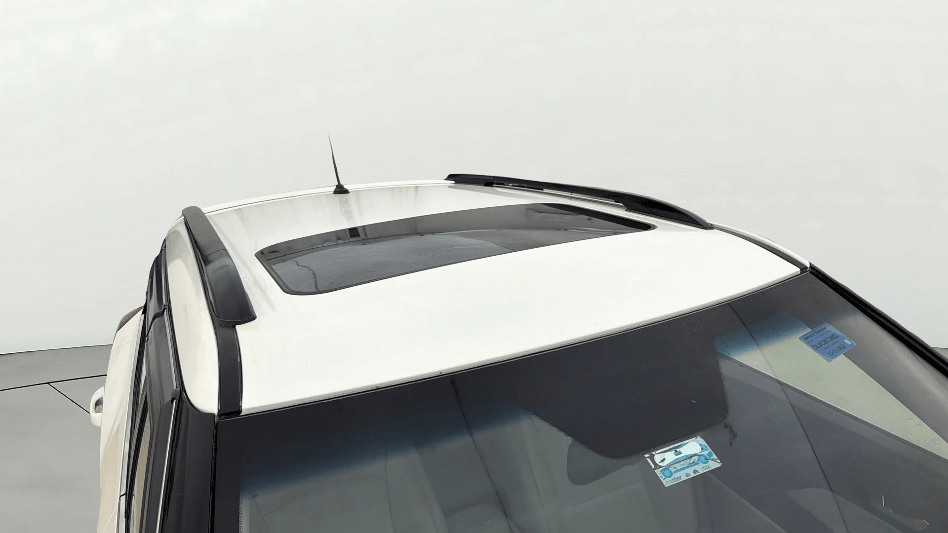 Used 2022 Mahindra XUV300 Used 2022 Mahindra XUV300