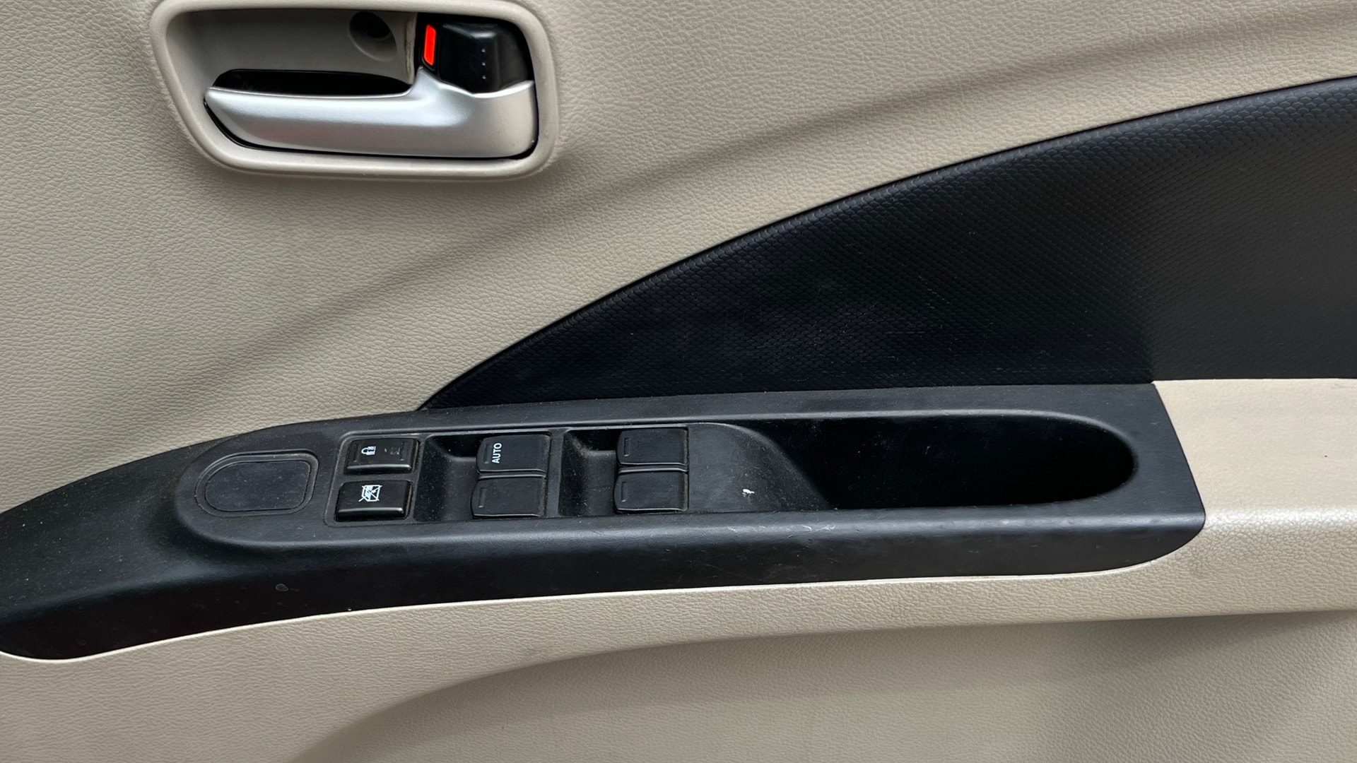 Used 2017 Maruti Suzuki 1000 Used 2017 Maruti Suzuki 1000