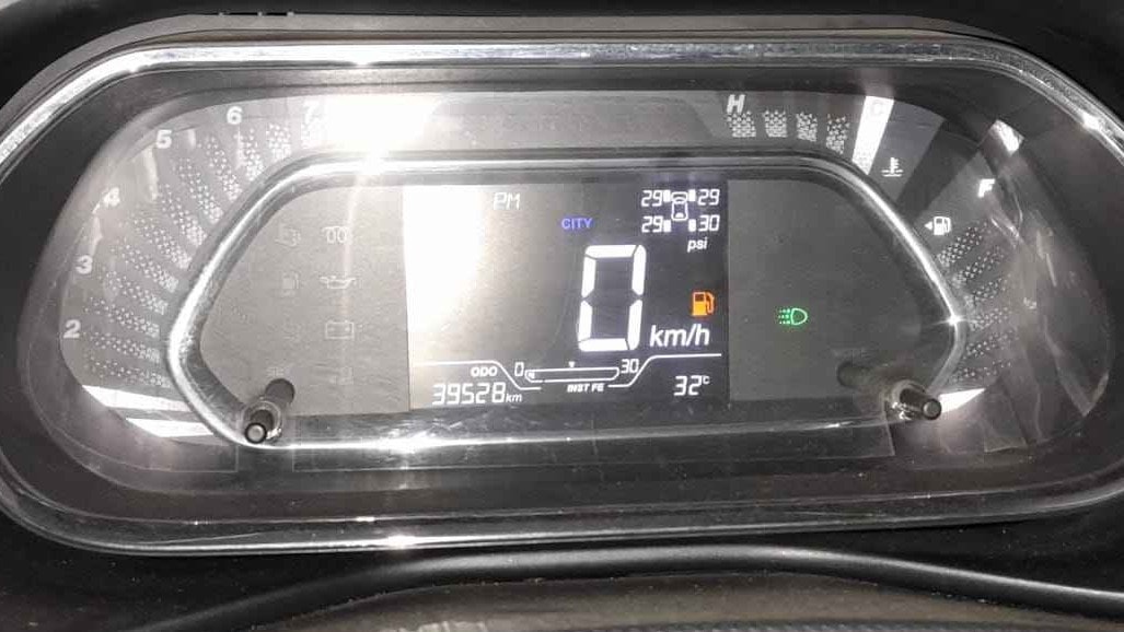View 2021 Tata Nexon Revotron XE Image 37 Used 2021 Tata Nexon Revotron XE Image 37