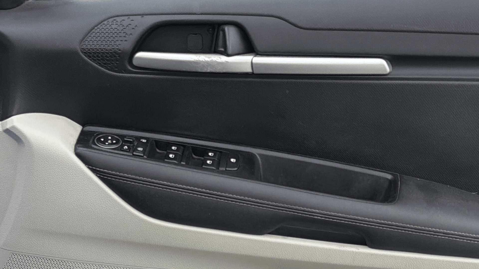 Used 2023 Kia Sonet Used 2023 Kia Sonet