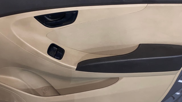 View Hyundai EON Image 32 Used Hyundai EON Image 32
