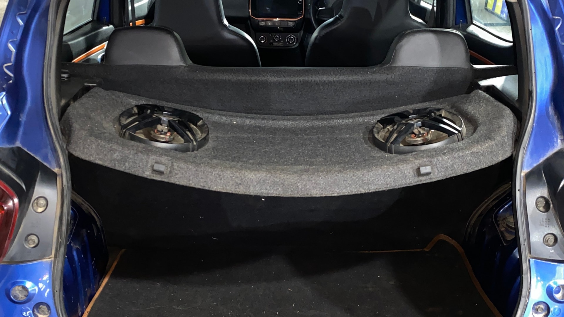 View 2020 Renault Kwid Climber (O) Easy-R Image 10 Used 2020 Renault Kwid Climber (O) Easy-R Image 10