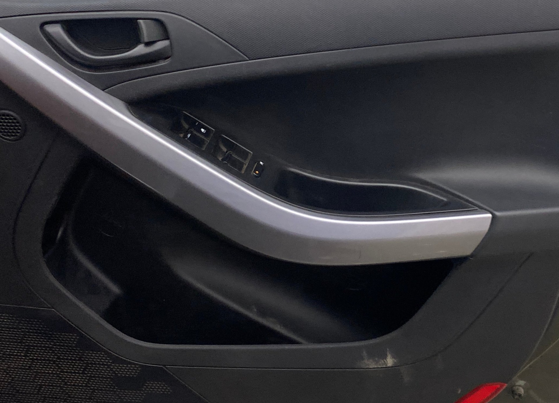 View 2022 Tata Nexon Revotron XM Image 33 Used 2022 Tata Nexon Revotron XM Image 33