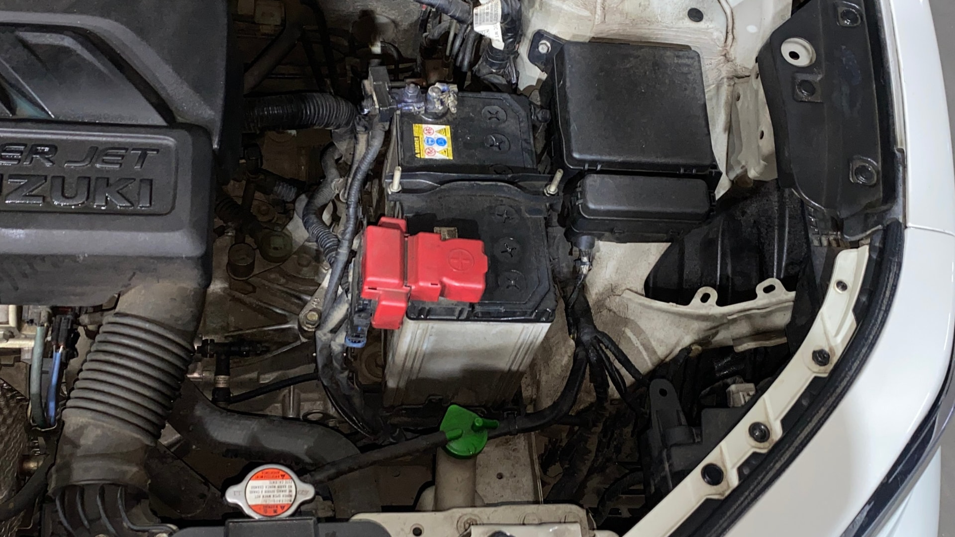 View 2023 Maruti Suzuki 1000 Base Variant Image 13 Used 2023 Maruti Suzuki 1000 Base Variant Image 13