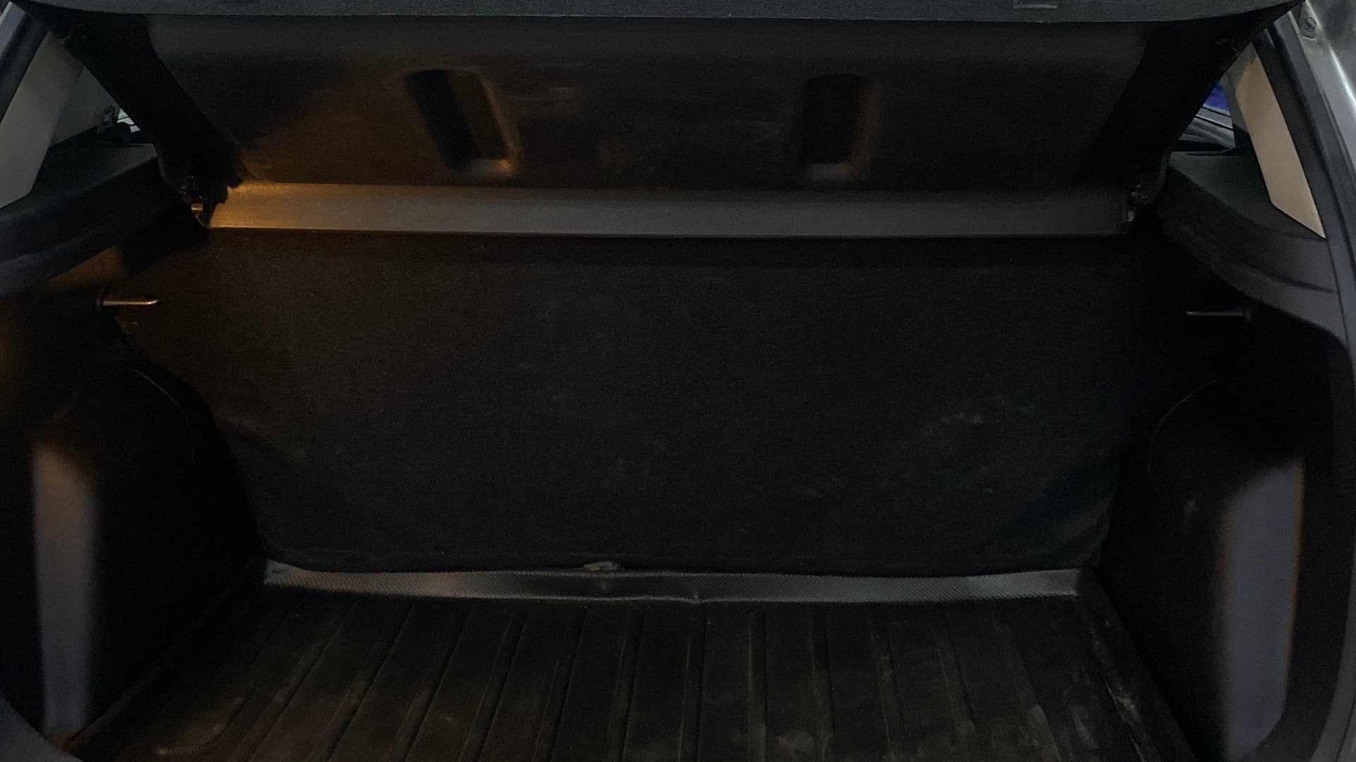 View 2022 Kia Sonet HTX Diesel Image 7 Used 2022 Kia Sonet HTX Diesel Image 7