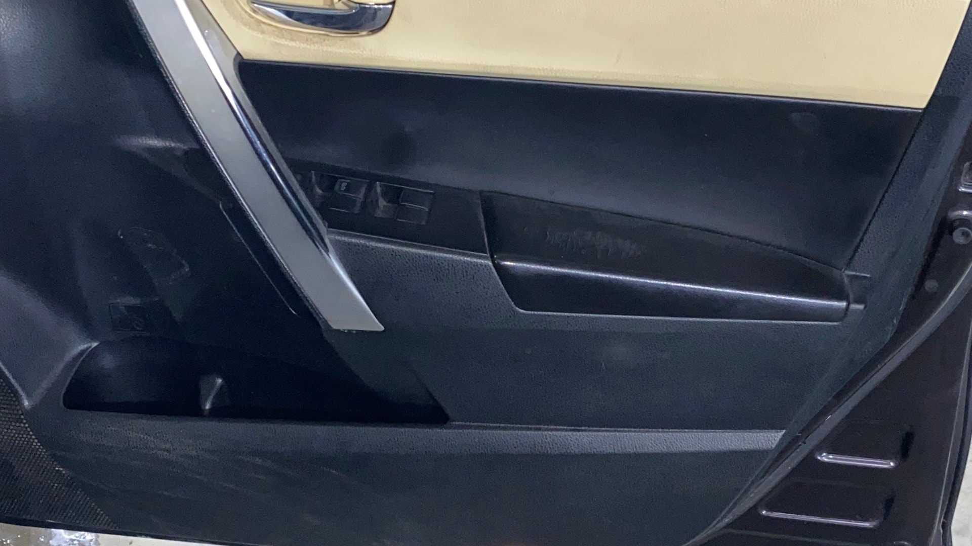 View 2019 Toyota Corolla Altis 1.8 GL Image 33 Used 2019 Toyota Corolla Altis 1.8 GL Image 33