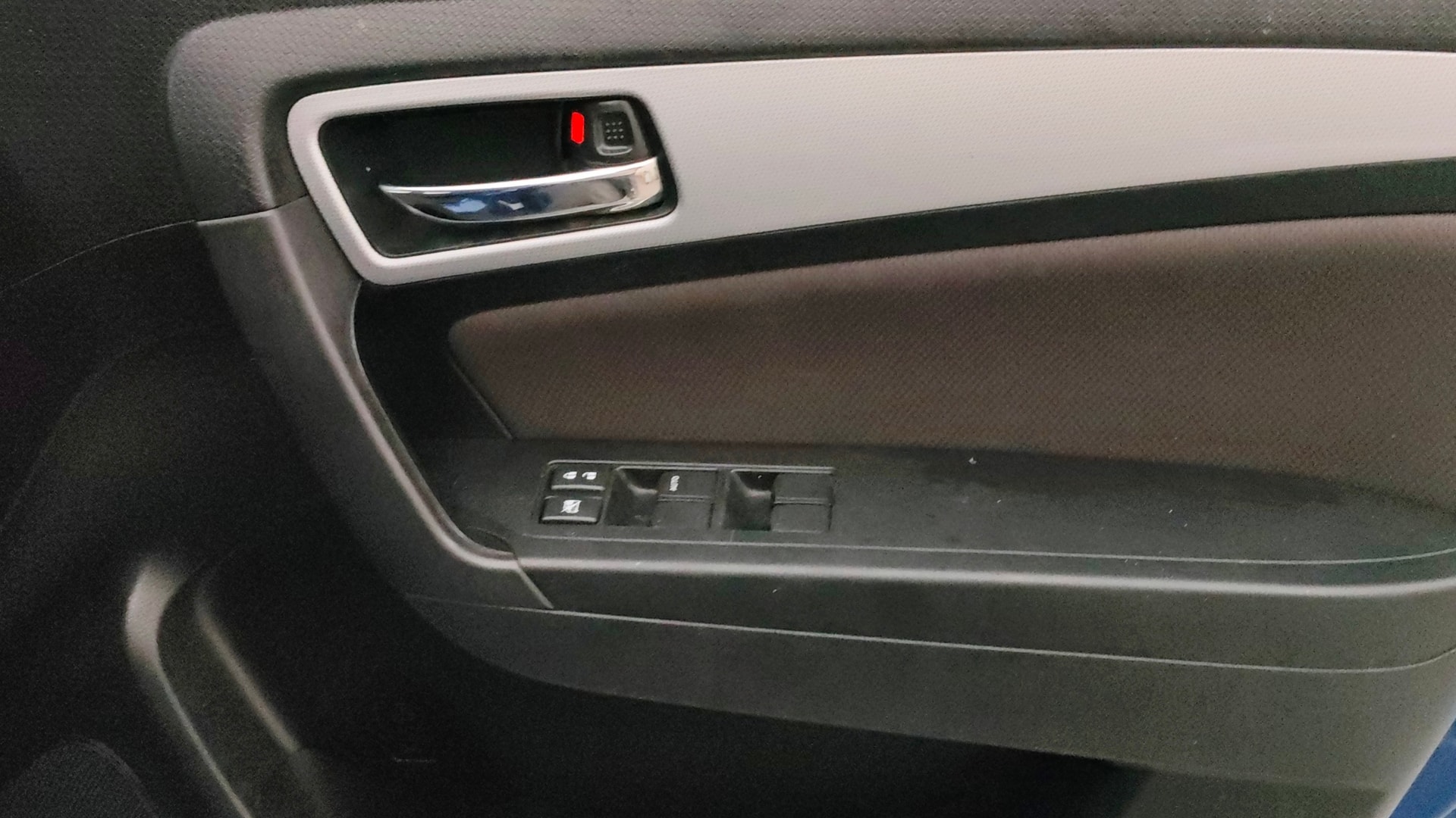 View 2020 Toyota Urban Cruiser Premium MT Image 34 Used 2020 Toyota Urban Cruiser Premium MT Image 34