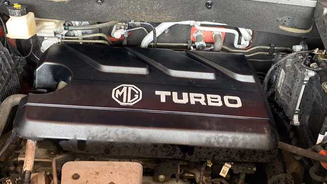 View MG Hector Plus Image 47 Used MG Hector Plus Image 47