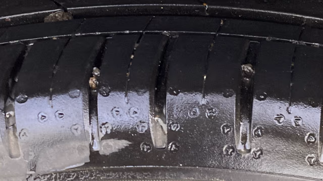 View MG Hector Plus Image 11 Used MG Hector Plus Image 11