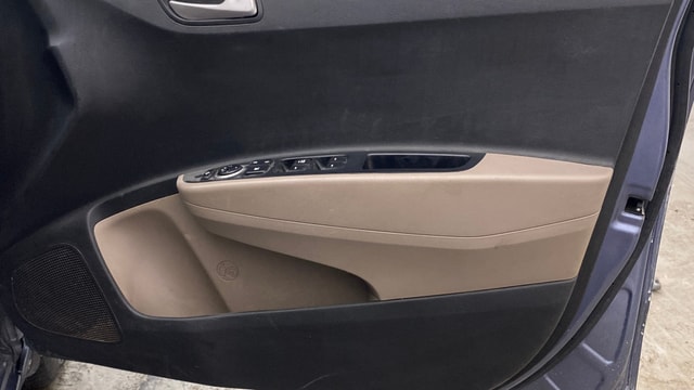 View Hyundai Grand i10 Image 32 Used Hyundai Grand i10 Image 32