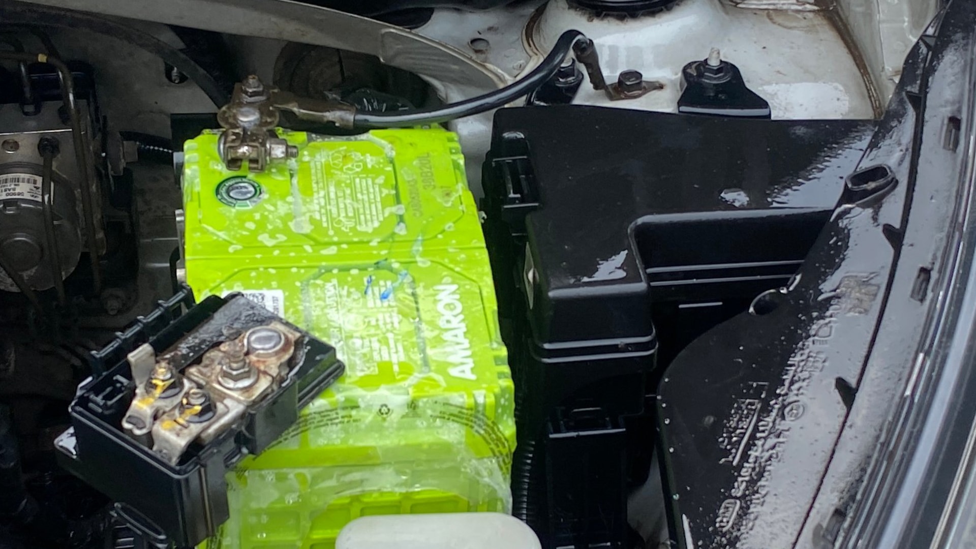 View 2015 Hyundai Xcent S Petrol Image 13 Used 2015 Hyundai Xcent S Petrol Image 13