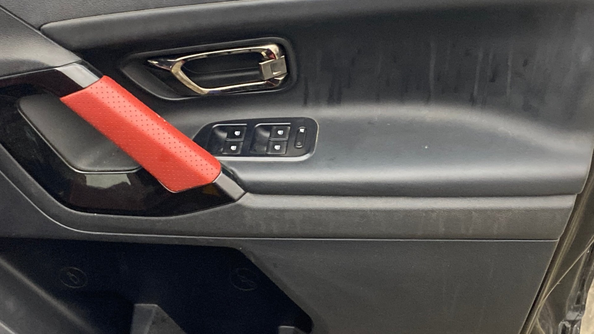 View 2023 Tata Harrier XE Image 34 Used 2023 Tata Harrier XE Image 34