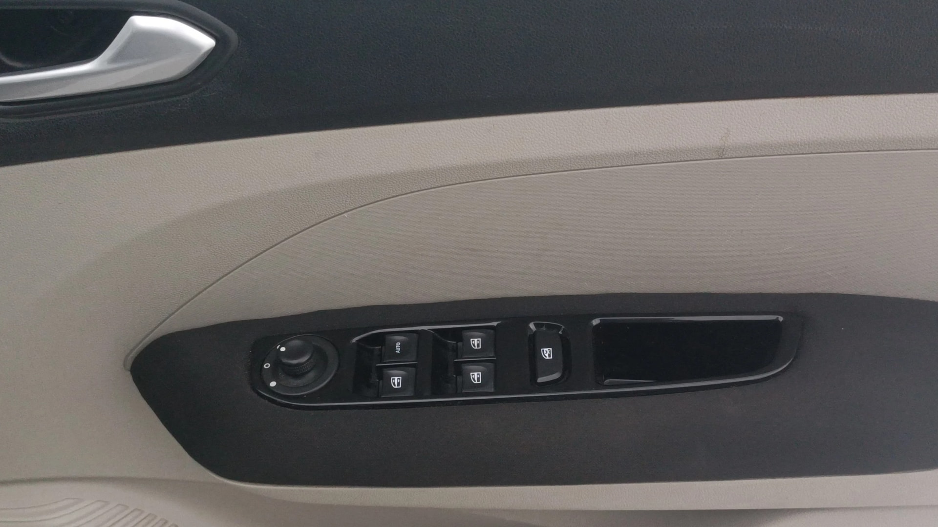 Used 2020 Renault Triber Used 2020 Renault Triber