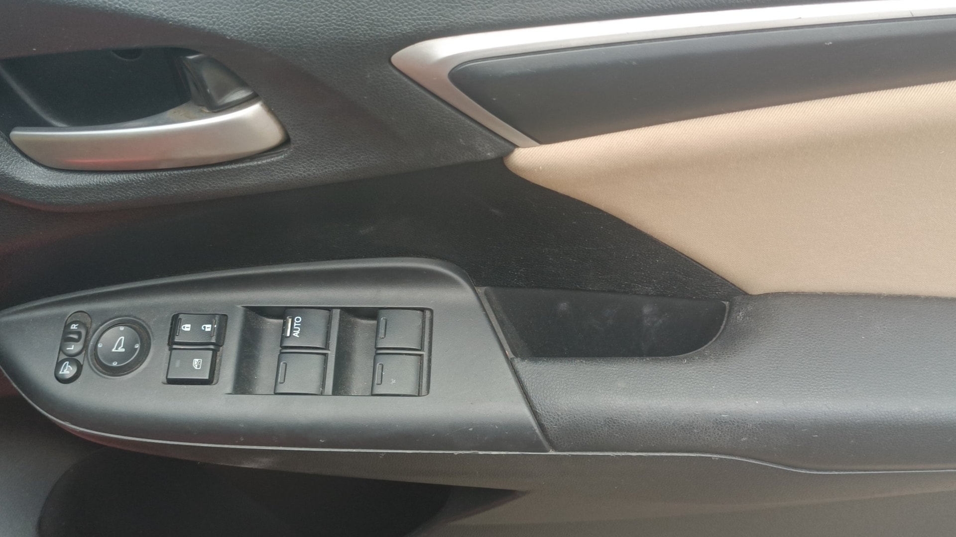 View 2018 Honda Jazz E MT Diesel Image 34 Used 2018 Honda Jazz E MT Diesel Image 34