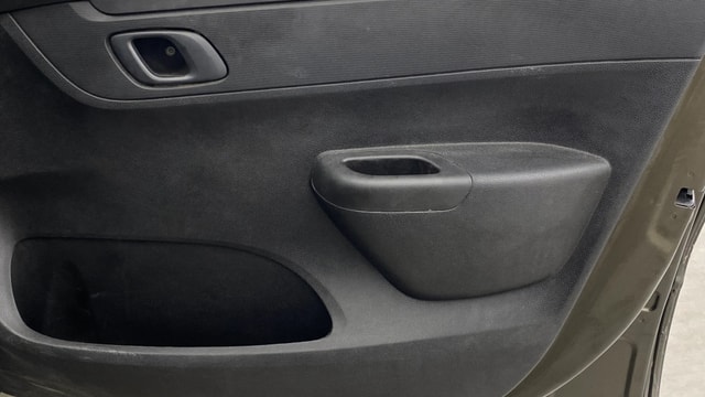 View Renault Kwid Image 32 Used Renault Kwid Image 32