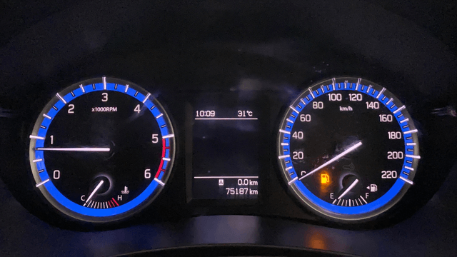 View Maruti Suzuki 1000 Image 36 Used Maruti Suzuki 1000 Image 36
