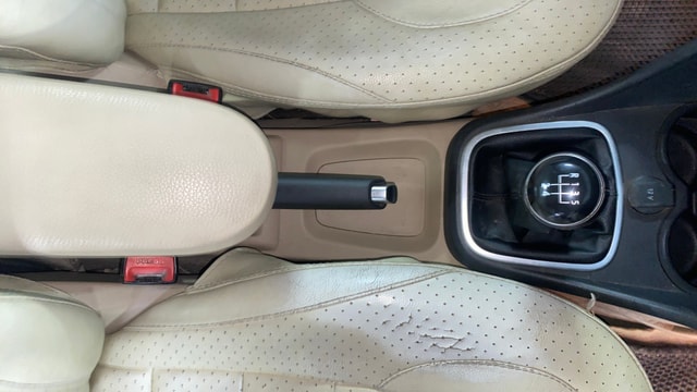 View Volkswagen Ameo Image 39 Used Volkswagen Ameo Image 39