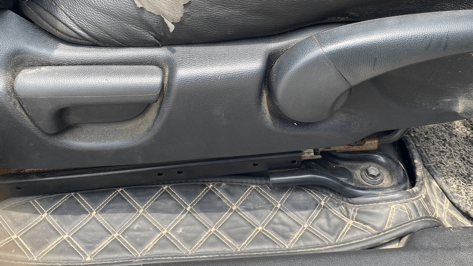 View 2021 Honda WR-V S MT Diesel Edge Edition Image 19 Used 2021 Honda WR-V S MT Diesel Edge Edition Image 19