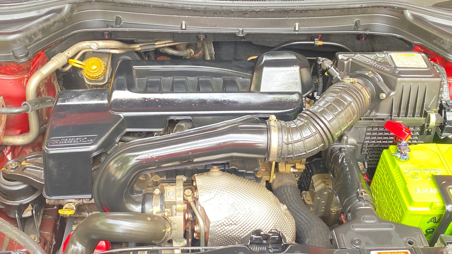 View 2019 Mahindra XUV300 W4 Petrol BS IV Image 45 Used 2019 Mahindra XUV300 W4 Petrol BS IV Image 45