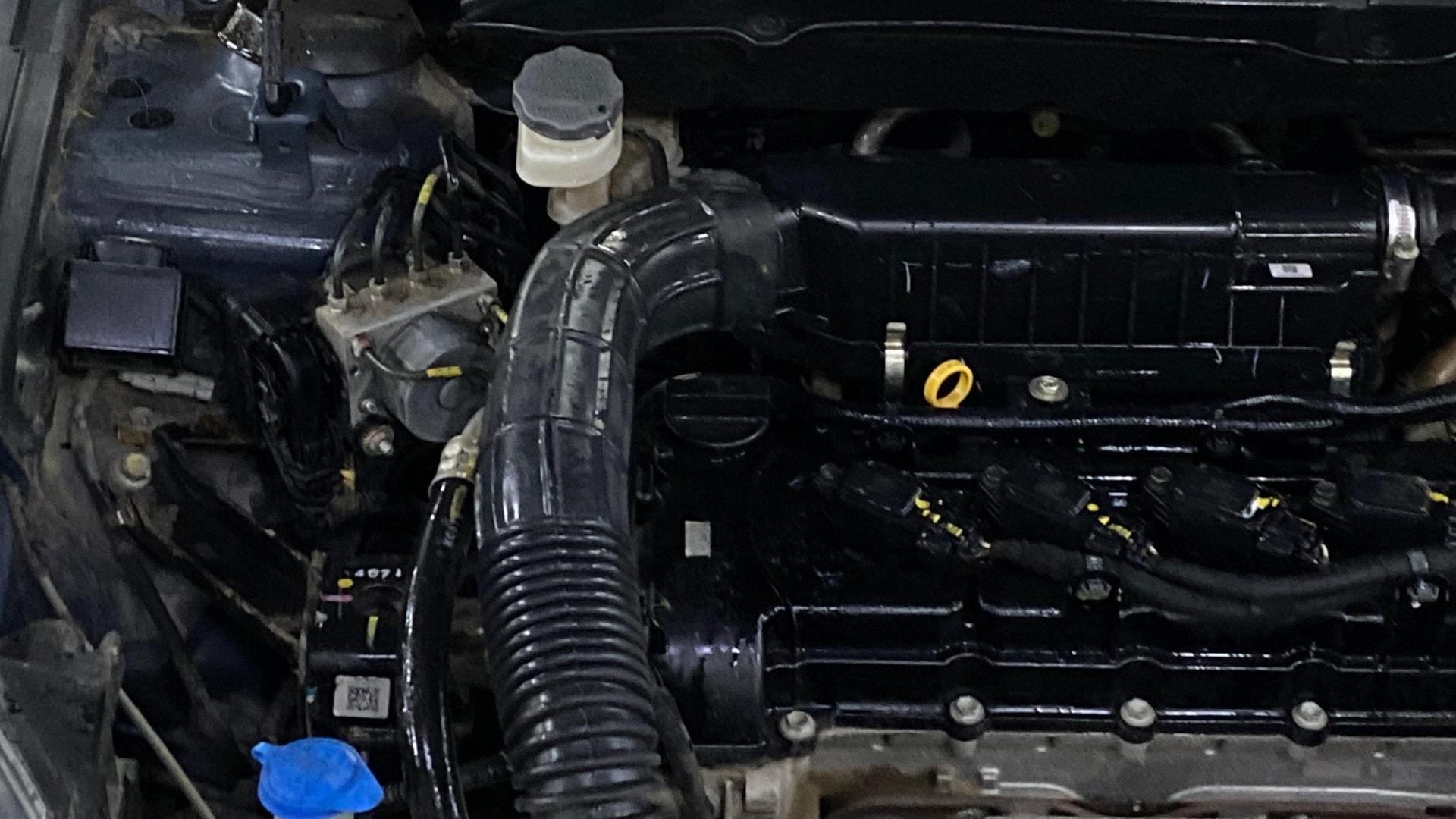 View 2021 Maruti Suzuki 1000 Base Variant Image 25 Used 2021 Maruti Suzuki 1000 Base Variant Image 25