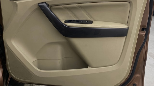 View Ford Endeavour Image 36 Used Ford Endeavour Image 36