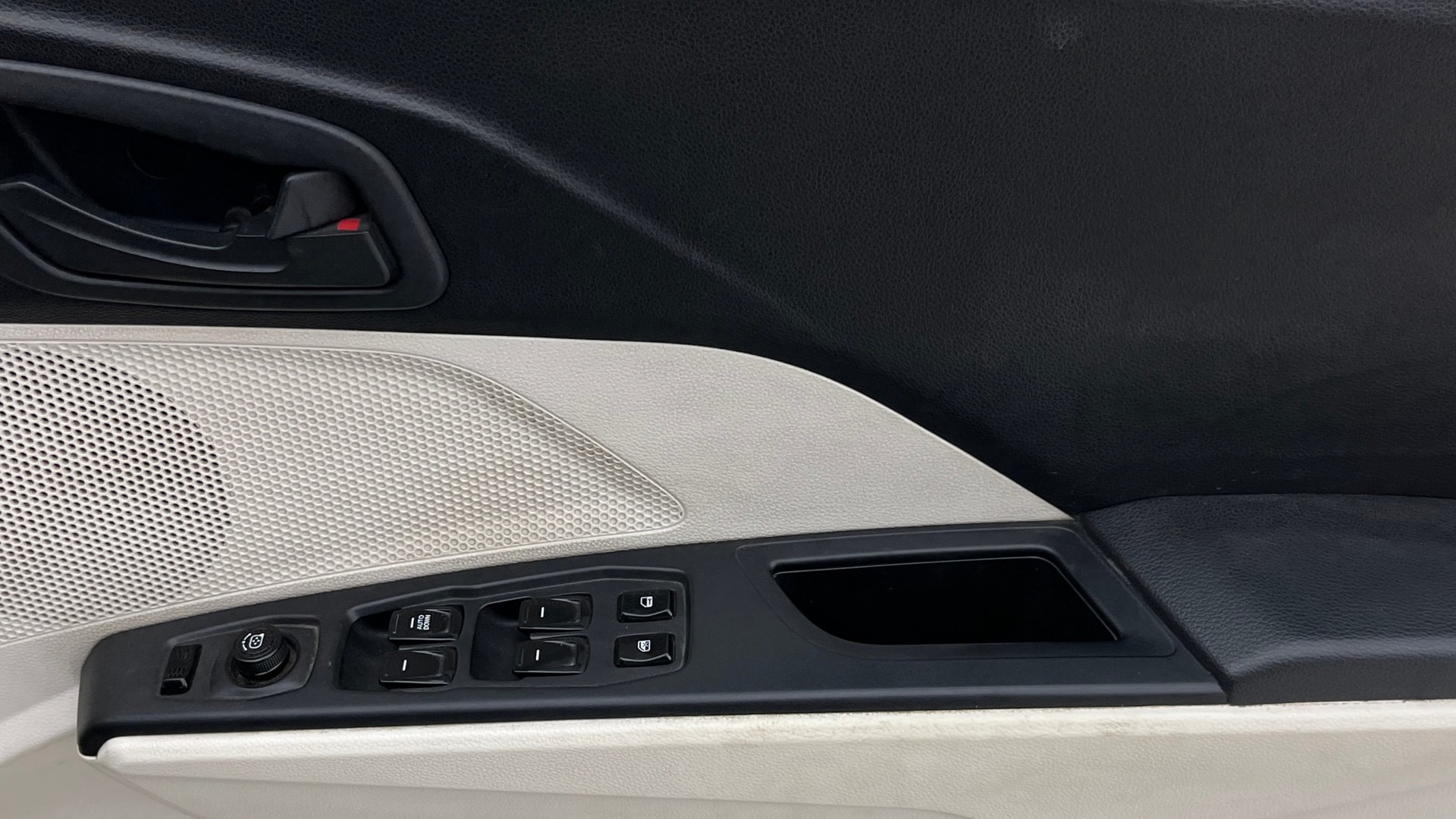Used 2024 Mahindra XUV 3XO Used 2024 Mahindra XUV 3XO