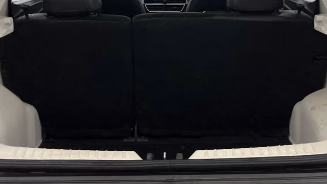 View Mahindra XUV 3XO Image 11 Used Mahindra XUV 3XO Image 11