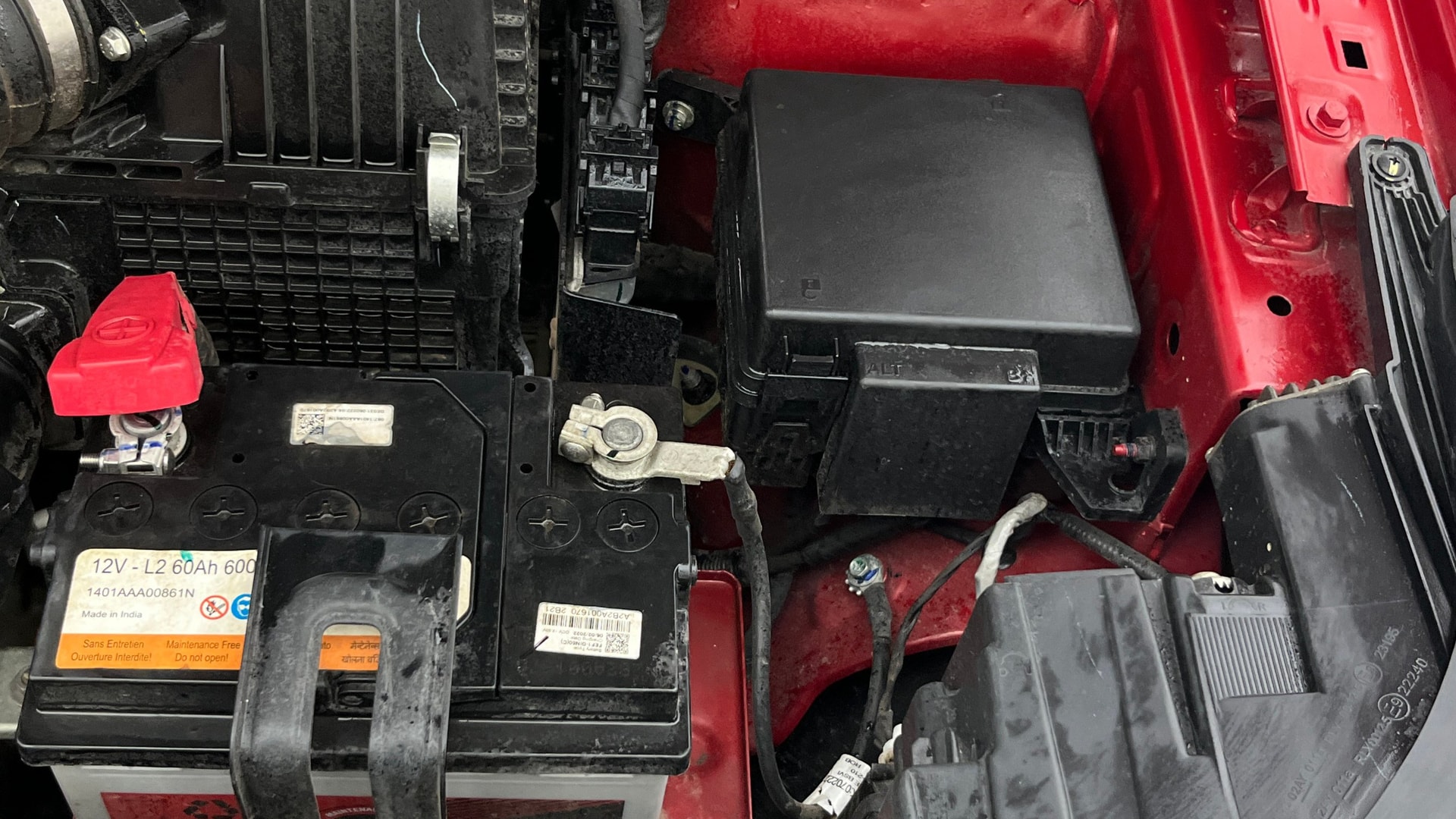 Used 2022 Mahindra XUV300 Used 2022 Mahindra XUV300