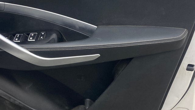 View MG Hector Image 33 Used MG Hector Image 33