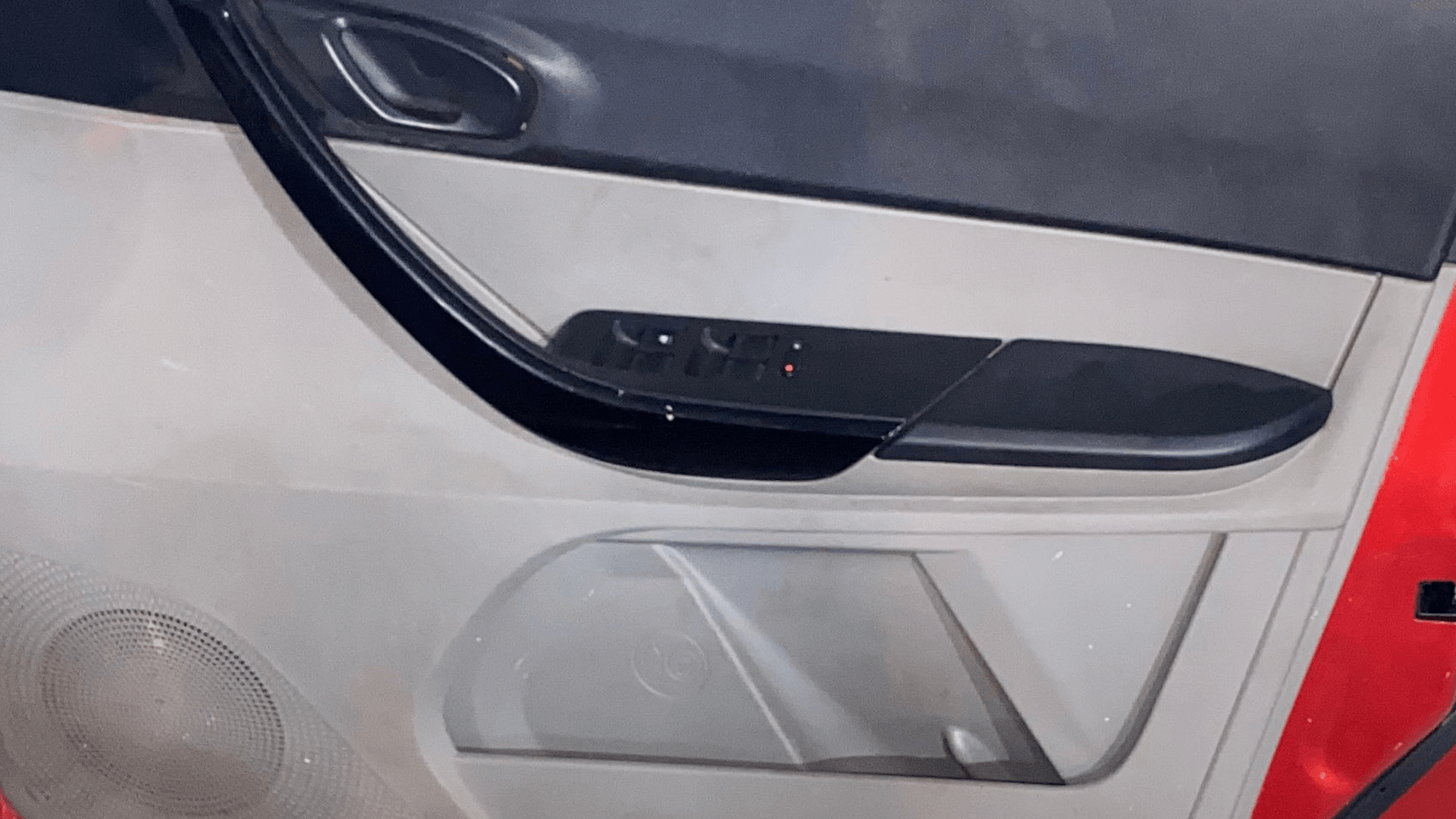 View 2019 Tata Tiago Revotorq XB Image 32 Used 2019 Tata Tiago Revotorq XB Image 32