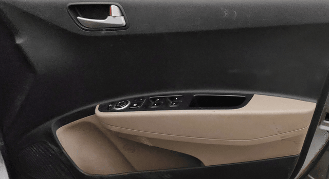 View Hyundai Grand i10 Image 33 Used Hyundai Grand i10 Image 33