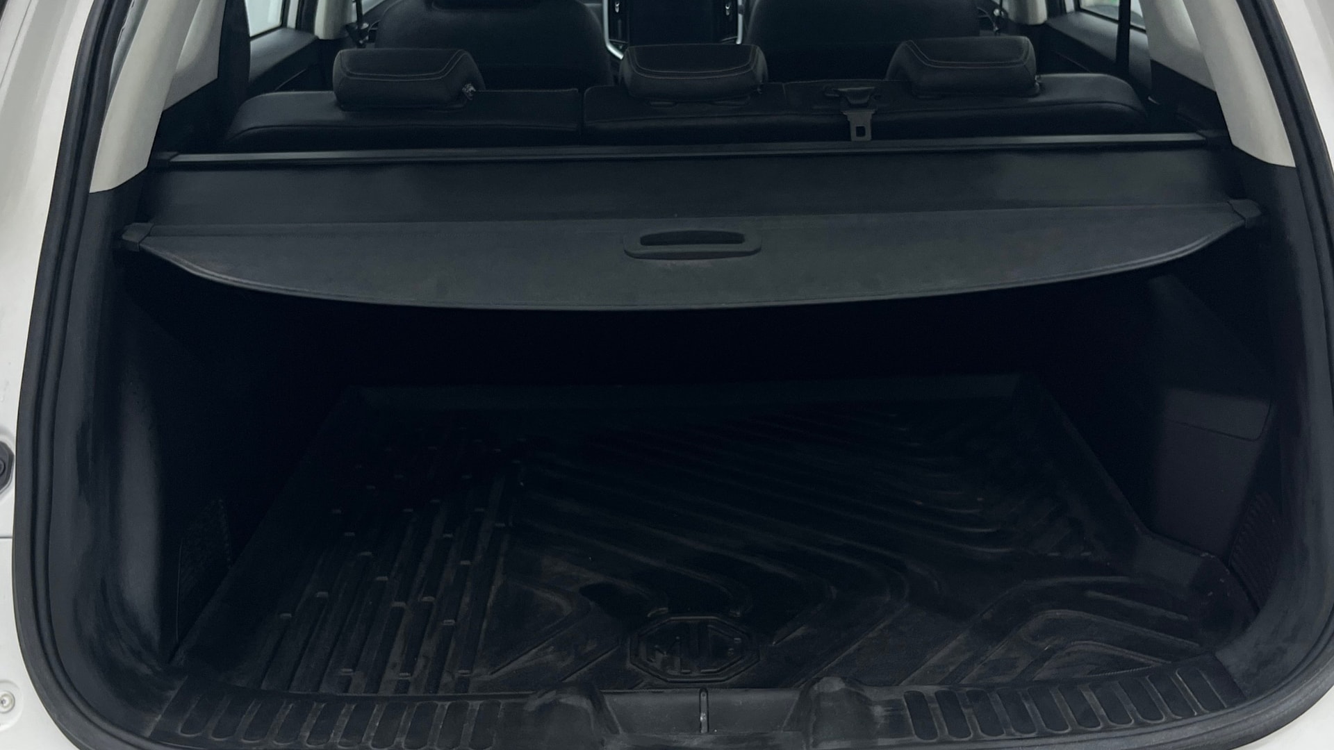 View 2020 MG Hector Sharp Petrol BS IV Image 11 Used 2020 MG Hector Sharp Petrol BS IV Image 11