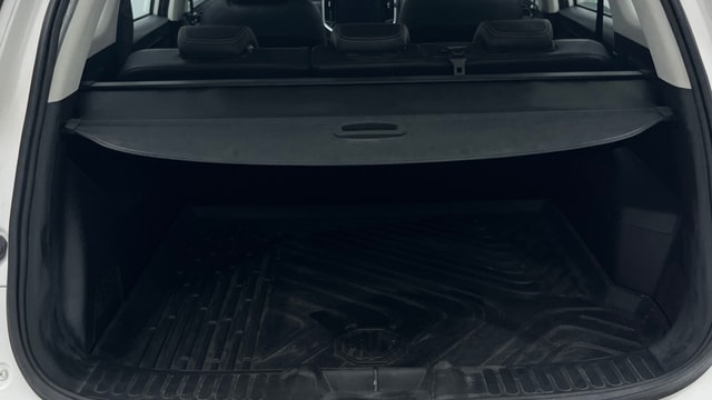 View MG Hector Image 11 Used MG Hector Image 11