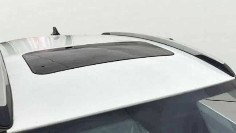 View 2020 Tata Nexon Revotron XE Image 35 Used 2020 Tata Nexon Revotron XE Image 35