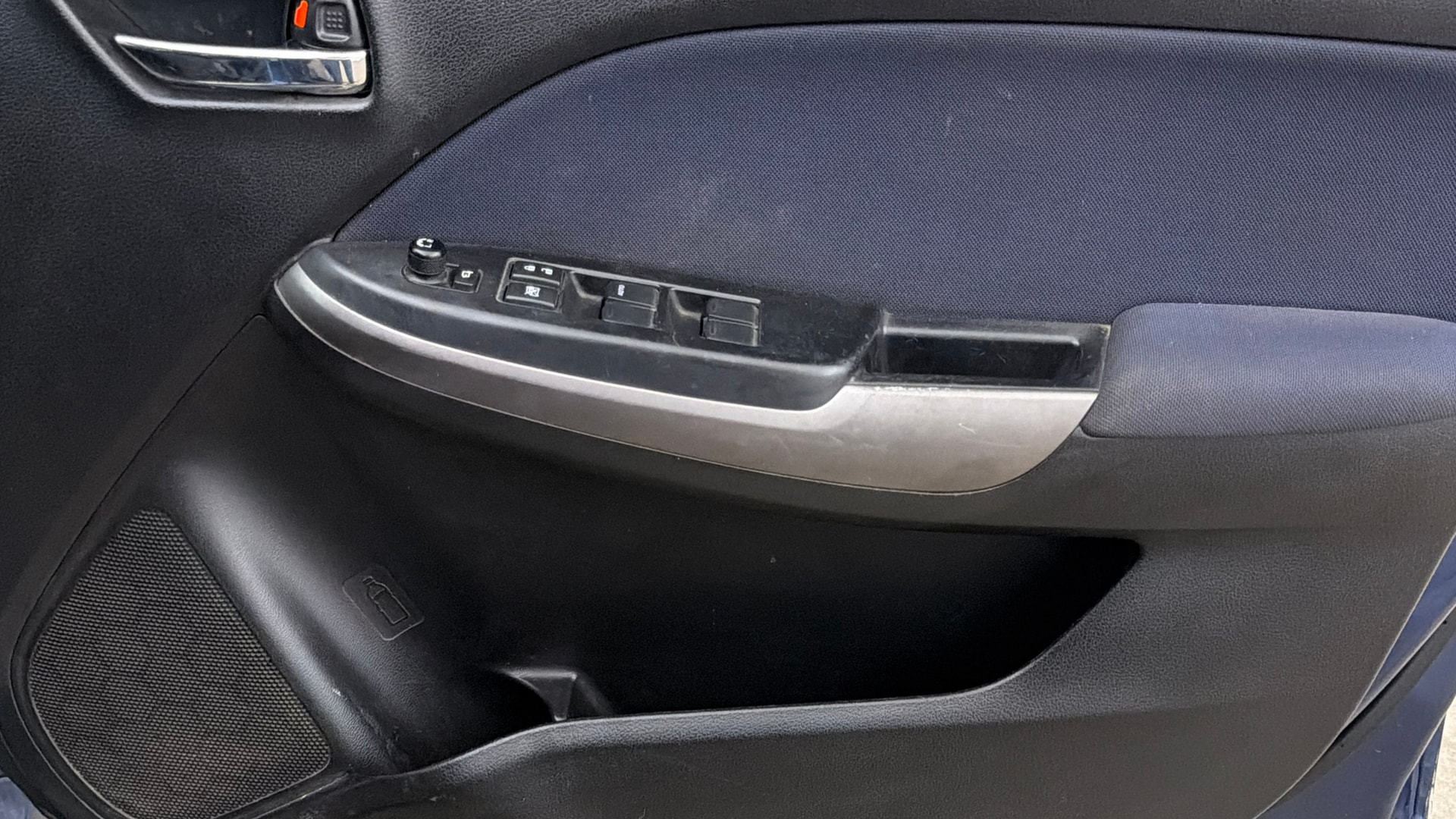 View 2019 Maruti Suzuki 1000 Base Variant Image 33 Used 2019 Maruti Suzuki 1000 Base Variant Image 33