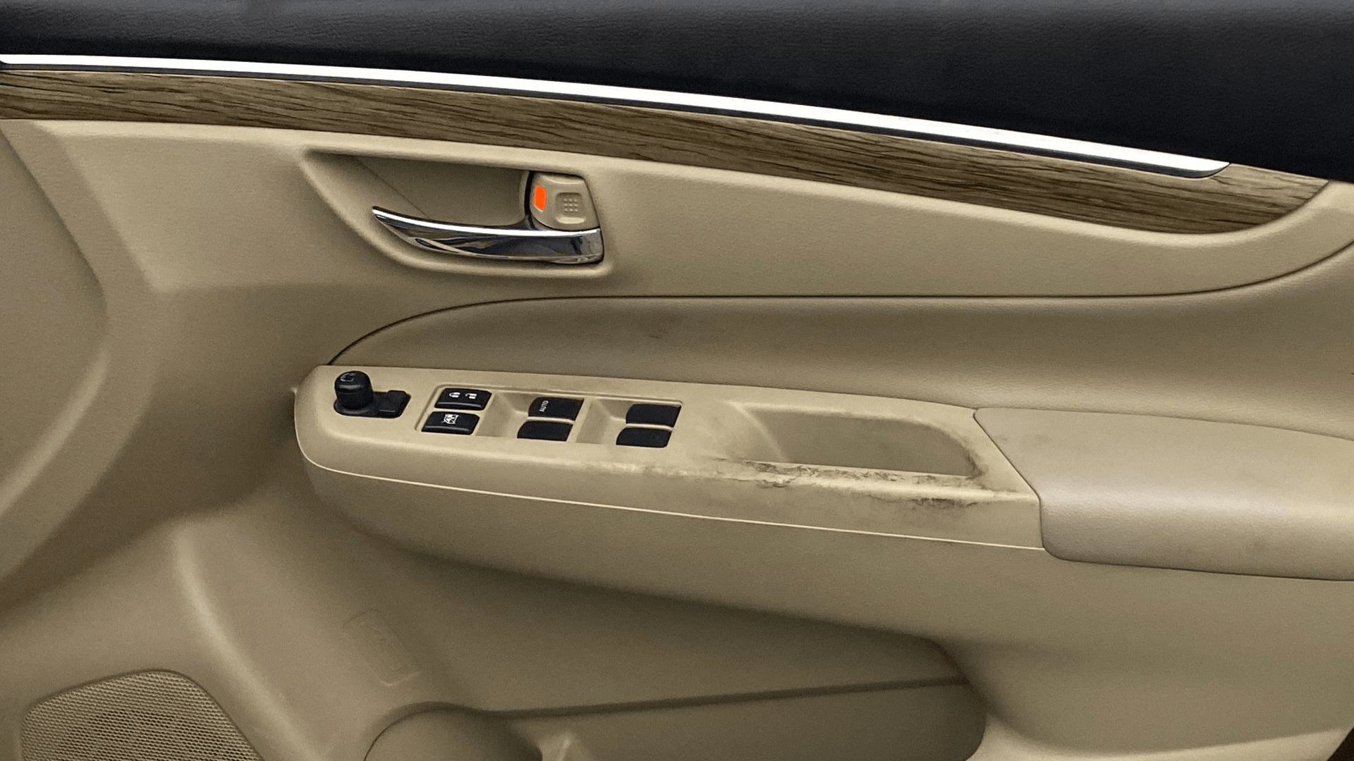 View 2019 Maruti Suzuki 1000 Base Variant Image 33 Used 2019 Maruti Suzuki 1000 Base Variant Image 33