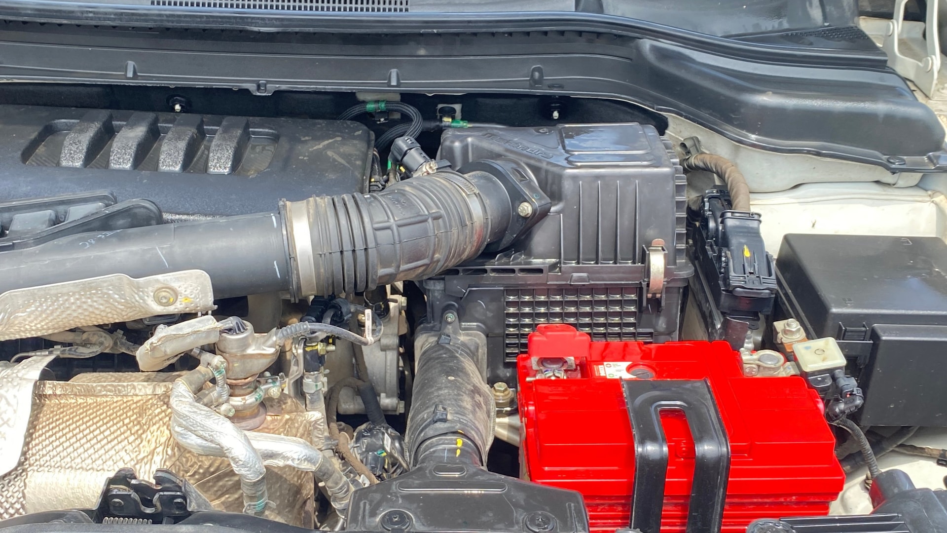 Used 2023 Mahindra XUV300 Used 2023 Mahindra XUV300