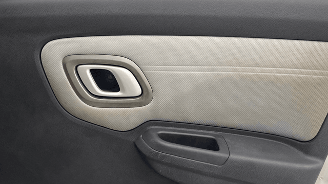 View Datsun Redi GO Image 33 Used Datsun Redi GO Image 33