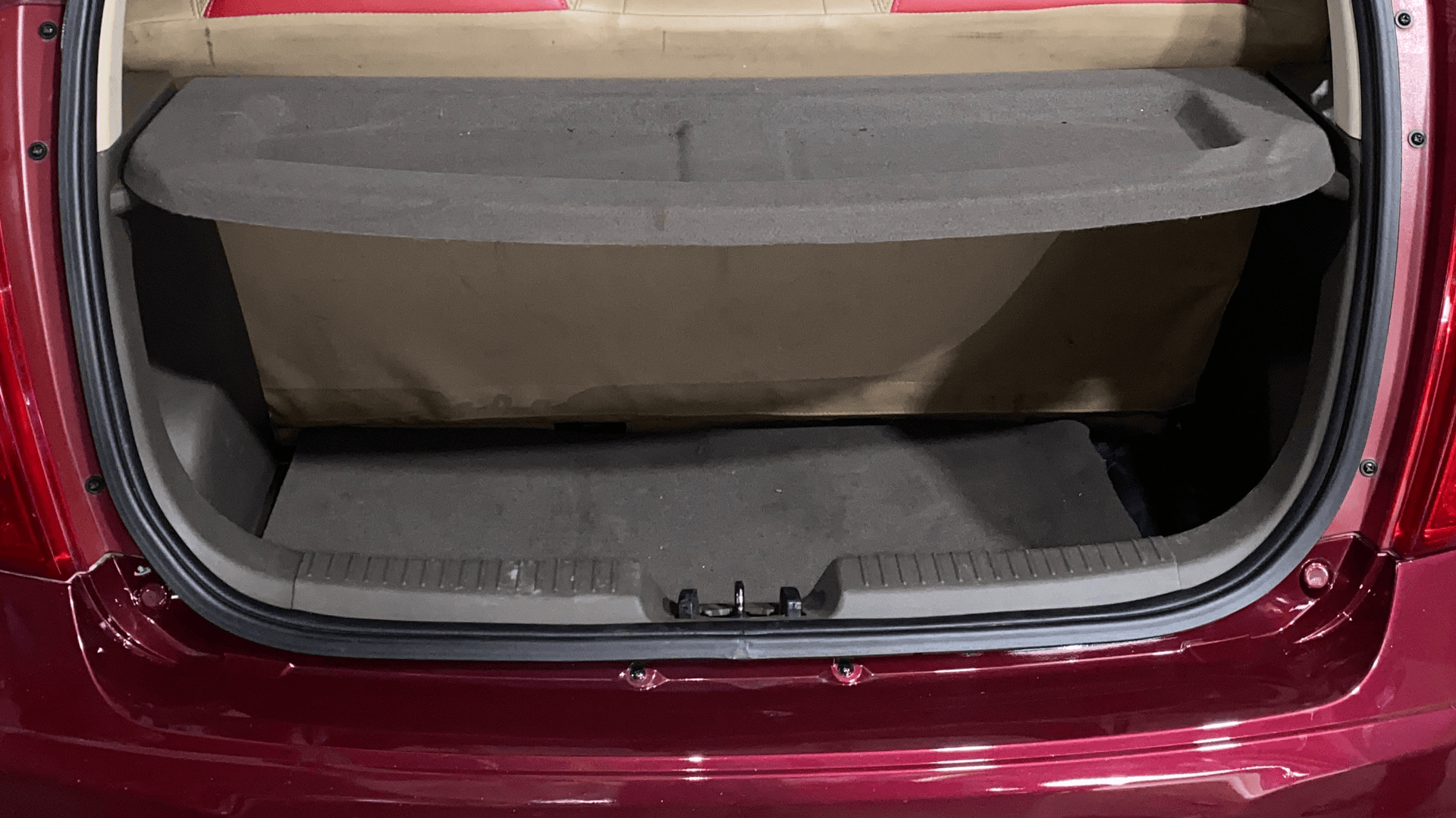 View 2014 Hyundai i10 1.2 Asta MT Image 10 Used 2014 Hyundai i10 1.2 Asta MT Image 10