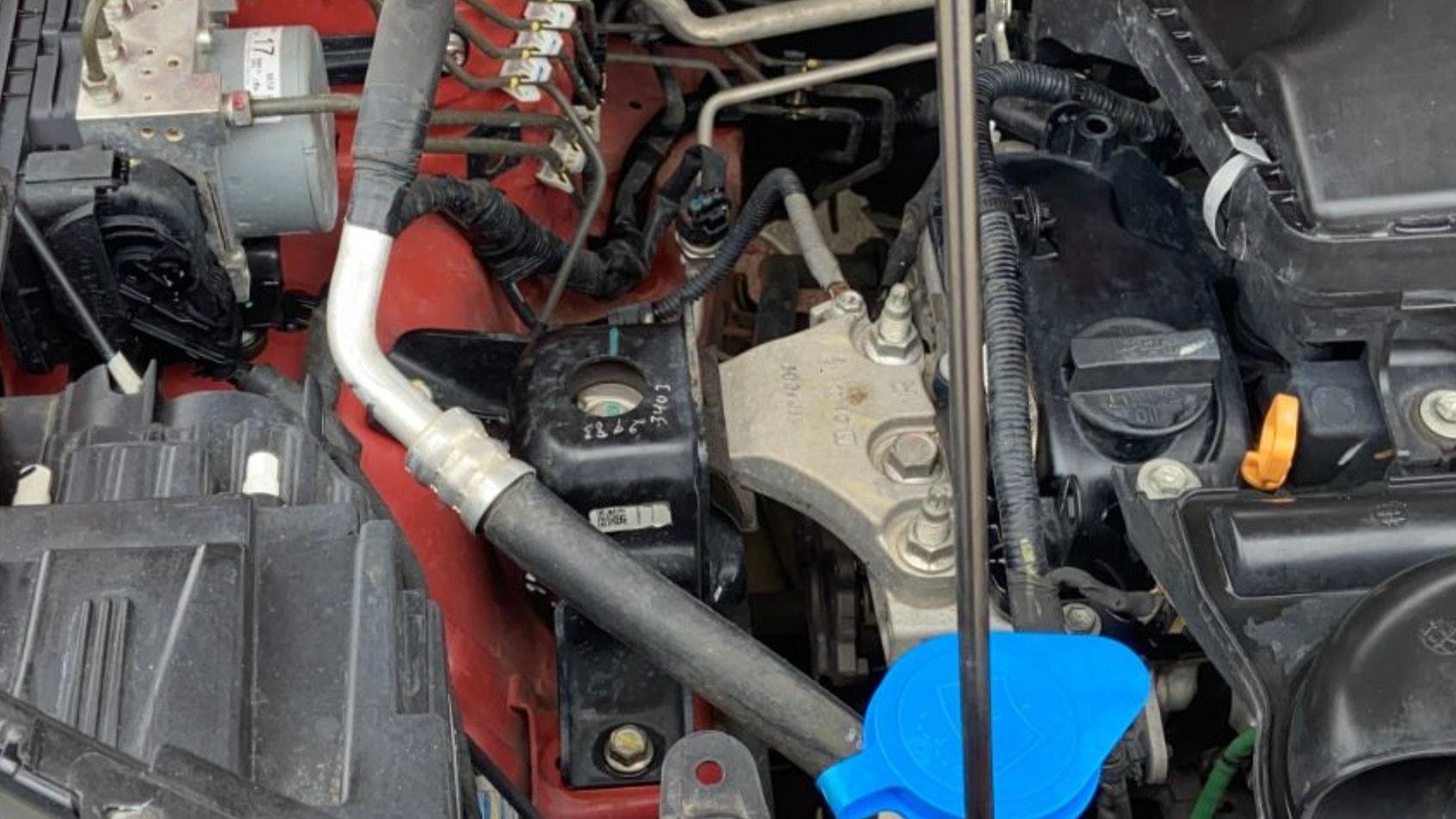 View 2022 Maruti Suzuki 1000 Base Variant Image 4 Used 2022 Maruti Suzuki 1000 Base Variant Image 4