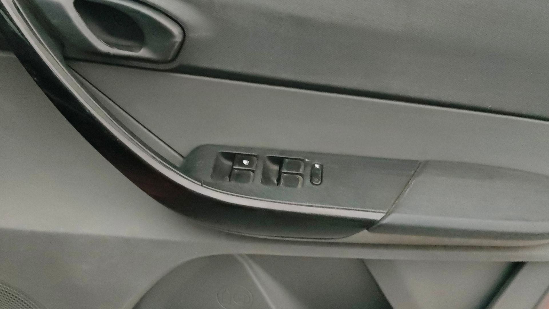 View 2018 Tata Tigor XE Diesel Image 32 Used 2018 Tata Tigor XE Diesel Image 32